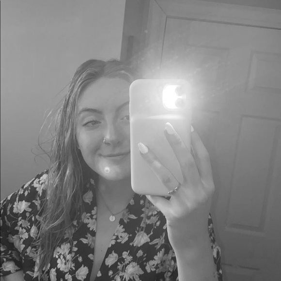 Julianne😊 - Picture 15 of 16